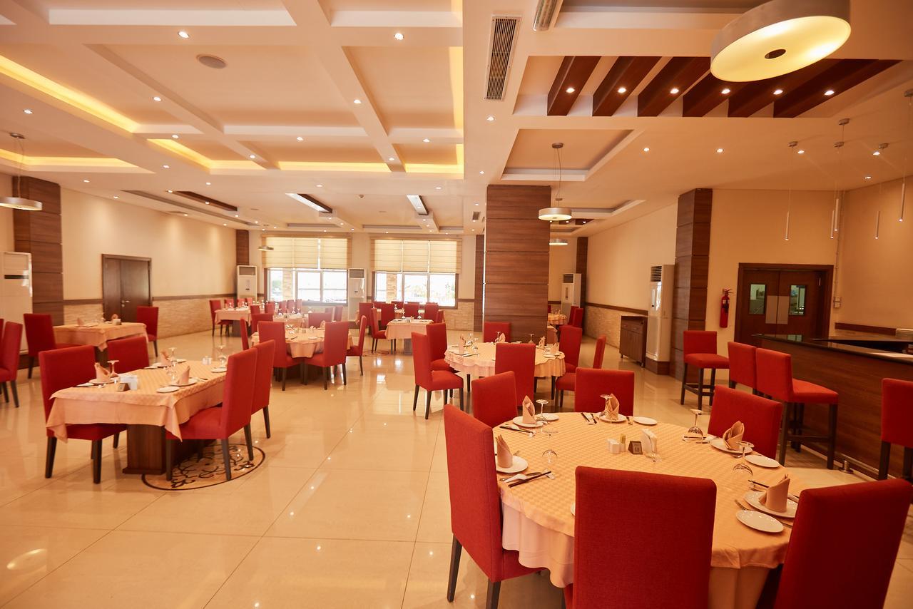Bristol Palace Hotel Kano Exterior photo