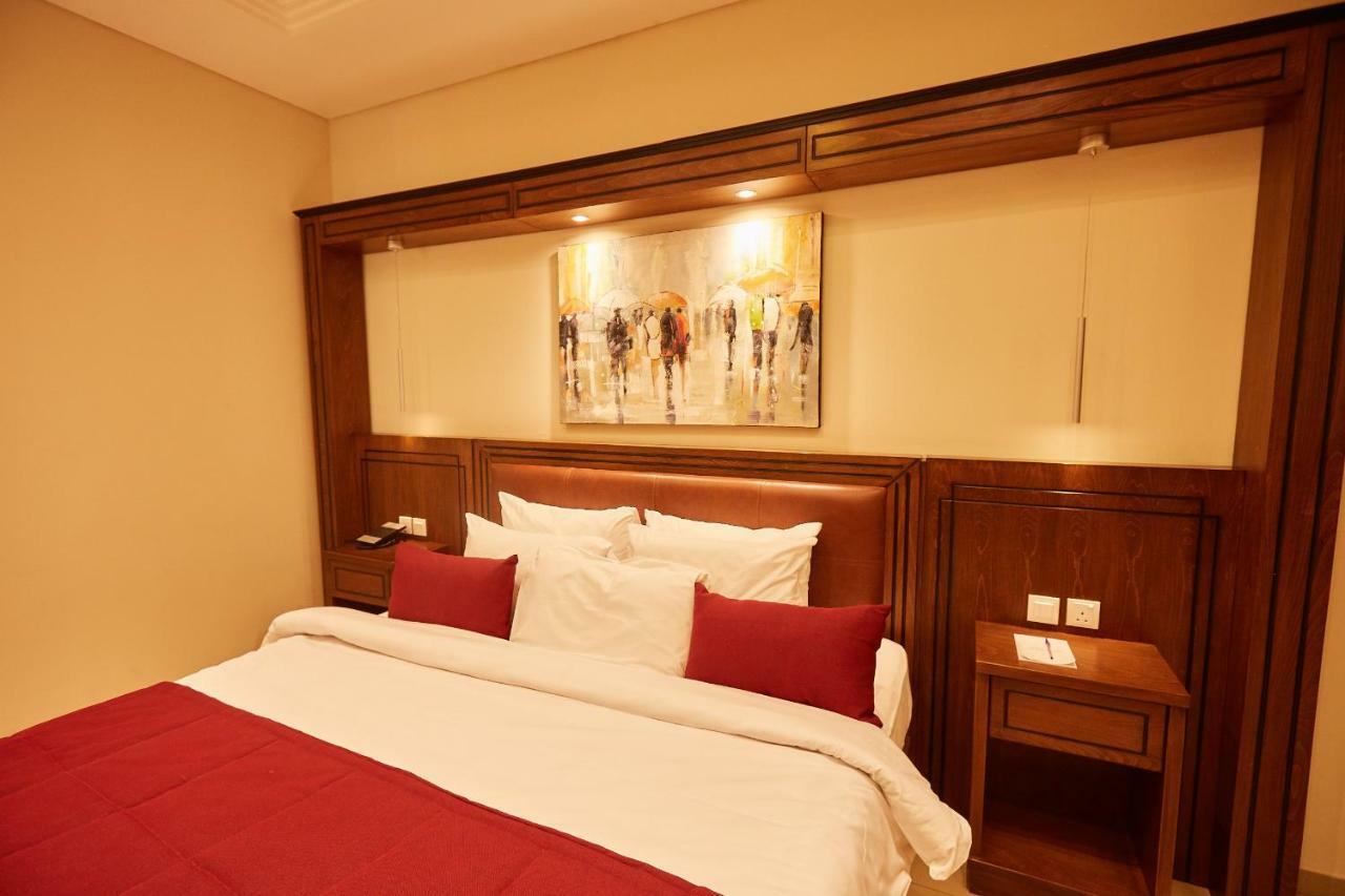 Bristol Palace Hotel Kano Exterior photo
