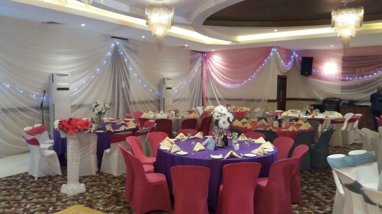 Bristol Palace Hotel Kano Exterior photo